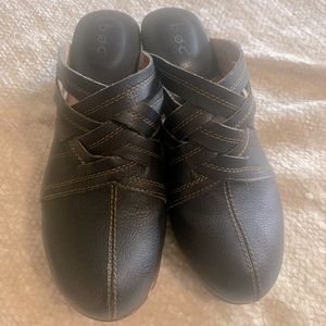 B.o.c. Women's Johana Comfort Clog